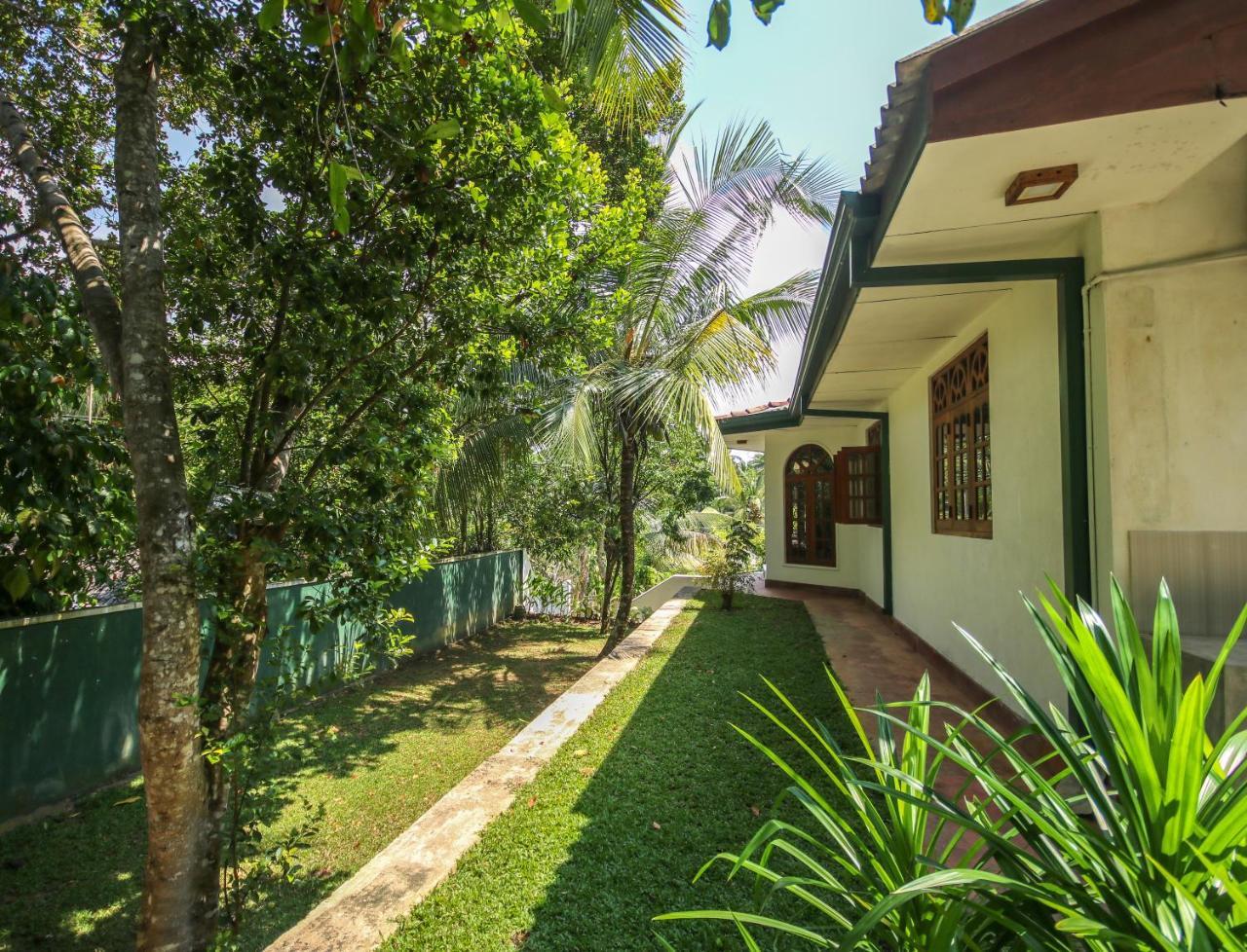 Villa Green White Unawatuna Exterior foto