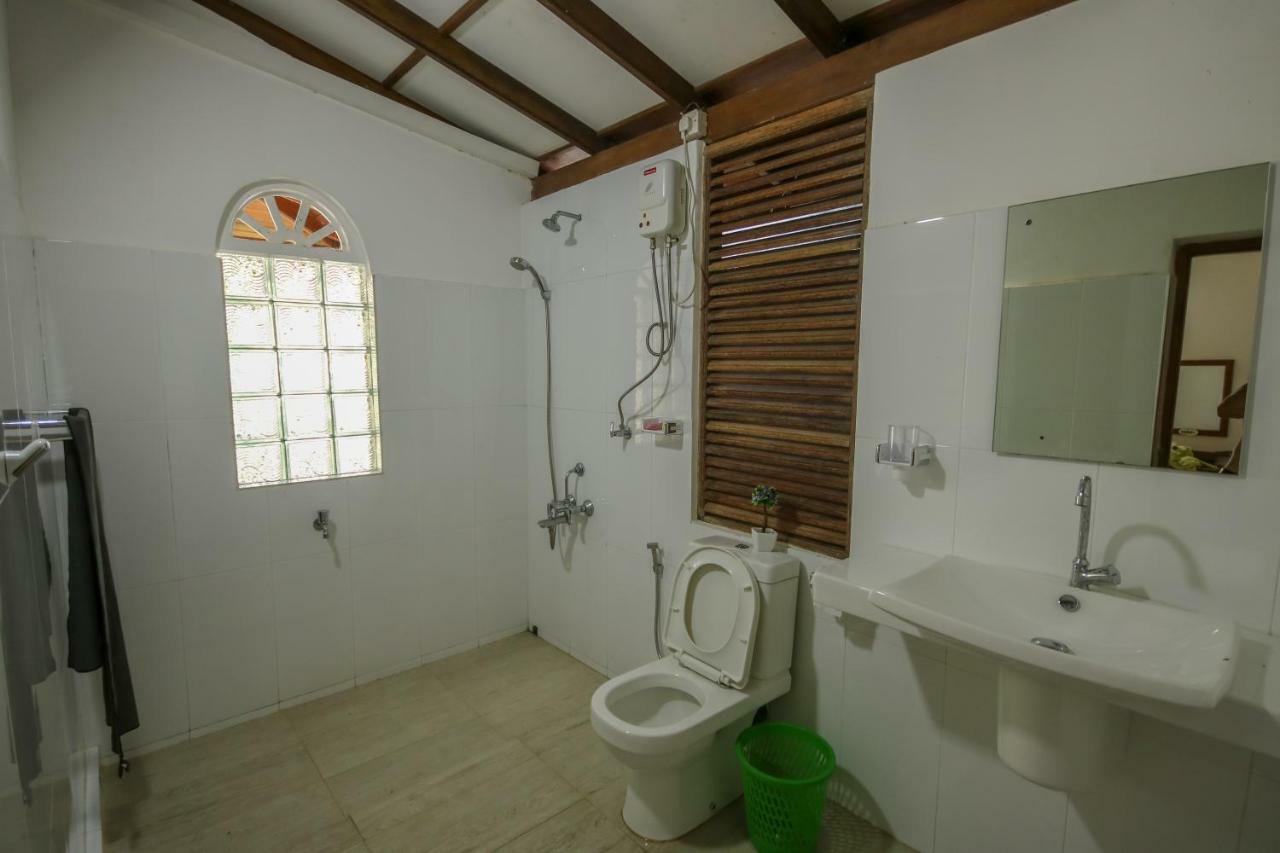 Villa Green White Unawatuna Exterior foto