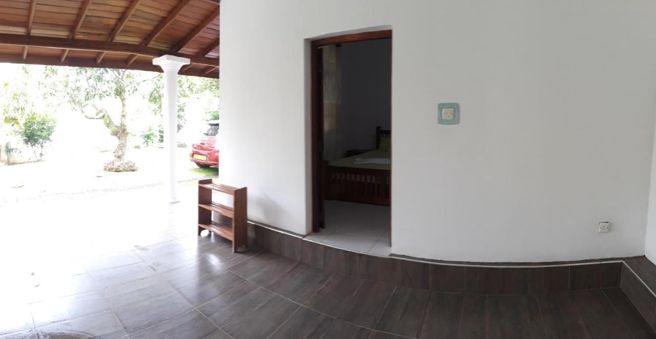 Villa Green White Unawatuna Exterior foto