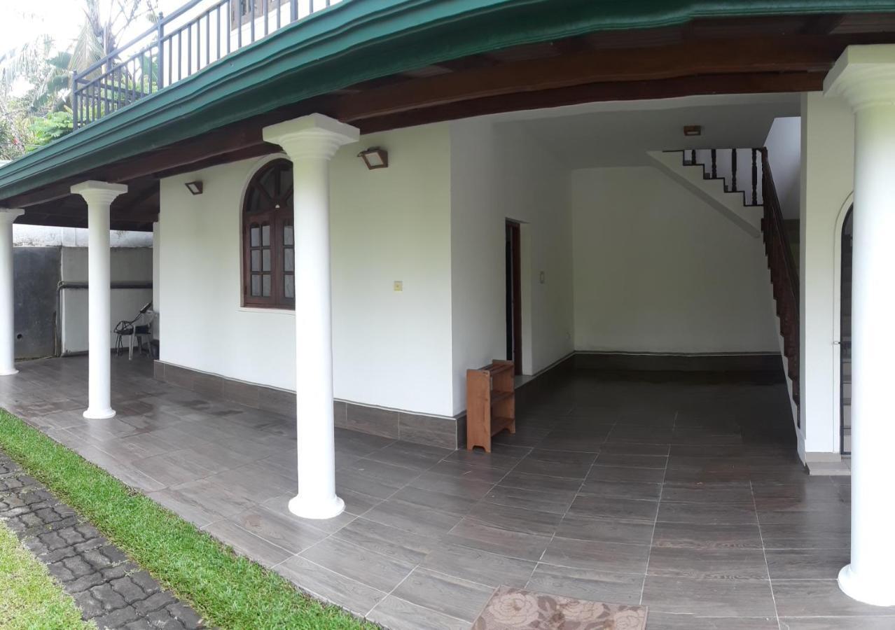 Villa Green White Unawatuna Exterior foto